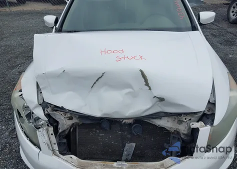 2010 Honda Accord 2.4 Ex-L from USA, damaged, VIN 1HGCP2F84AA137120